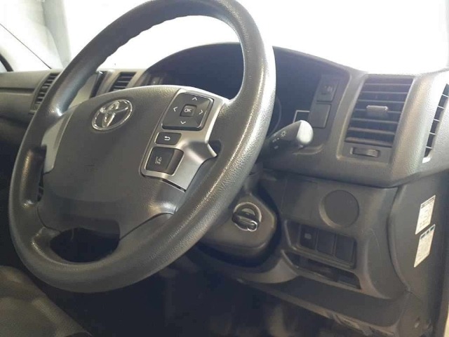 Toyota HIACE VAN 2021 8063838-9