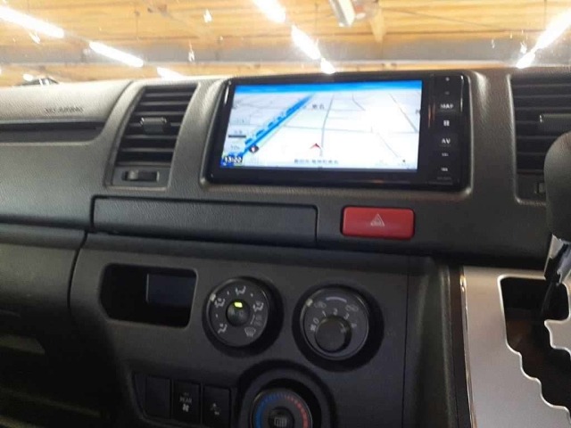 Toyota HIACE VAN 2021 8063843-12