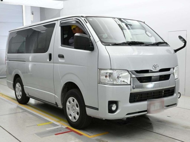 Toyota HIACE VAN 2021 8063843-5