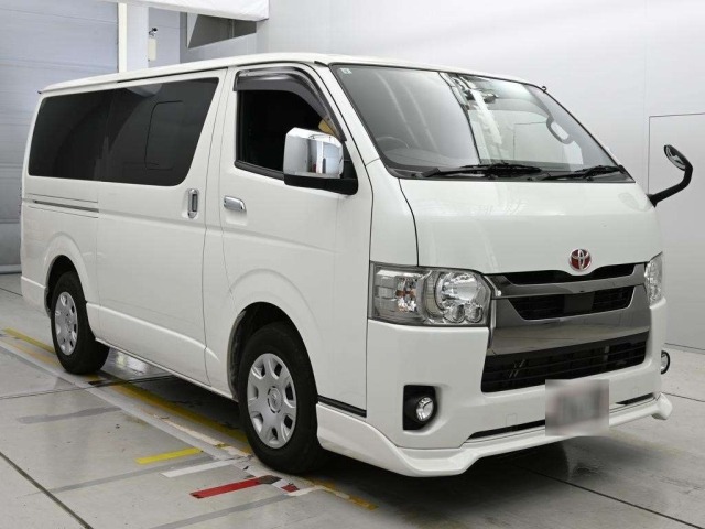 Toyota HIACE VAN 2021 8063854-5