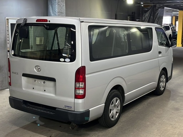 Toyota HIACE VAN 2015 8063860-5