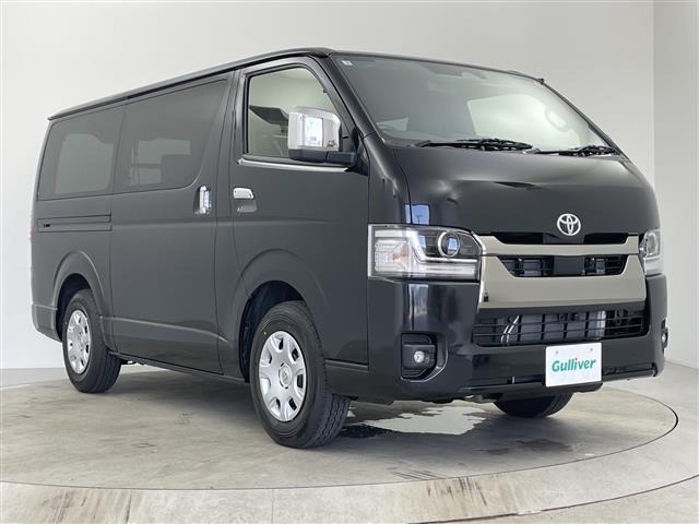 Toyota HIACE VAN 2026 8064214-0