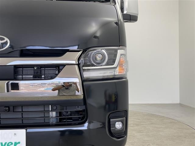 Toyota HIACE VAN 2026 8064214-2