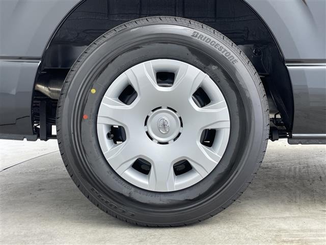 Toyota HIACE VAN 2026 8064214-6