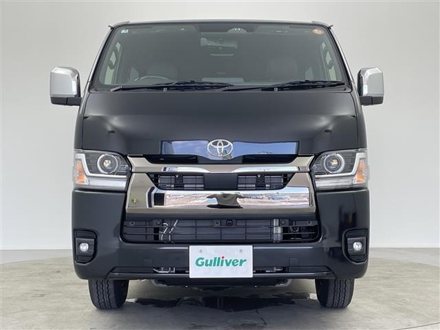 Toyota HIACE VAN 2026 8064214-8