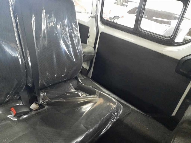 Toyota HIACE WAGON 2016 8065871-11