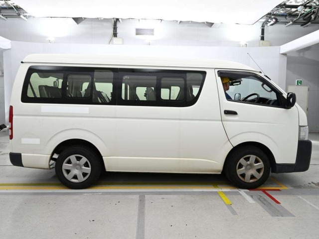 Toyota HIACE WAGON 2016 8065871-3
