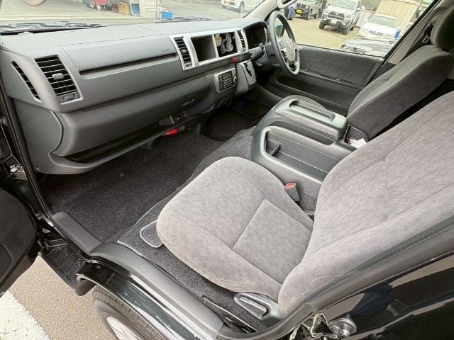 Toyota HIACE WAGON 2025 8066181-11