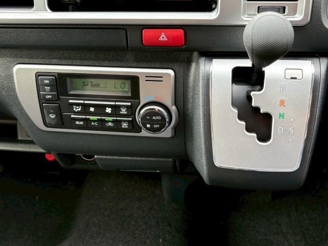 Toyota HIACE WAGON 2025 8066181-8