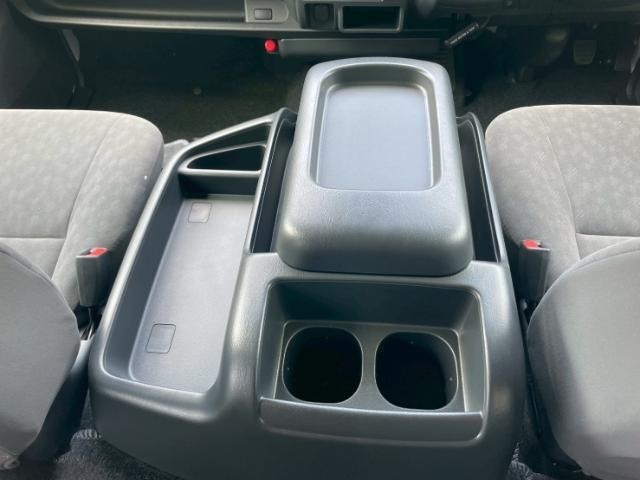 Toyota HIACE WAGON 2026 8066182-20
