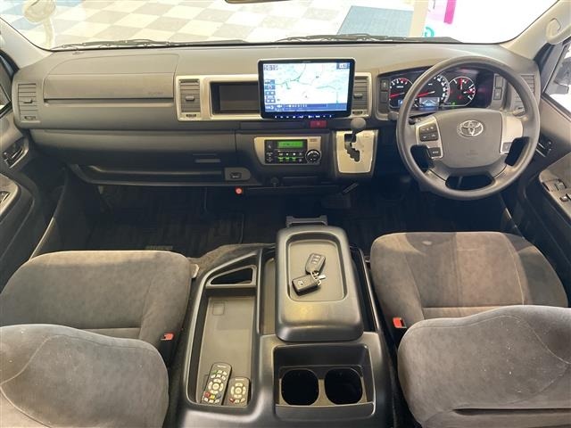 Toyota HIACE WAGON 2019 8066209-16