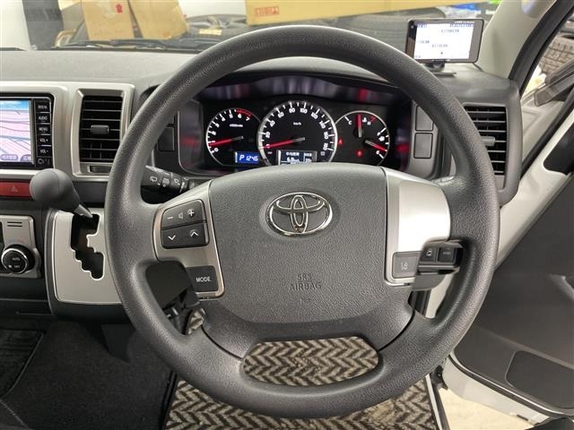 Toyota HIACE WAGON 2018 8066229-20