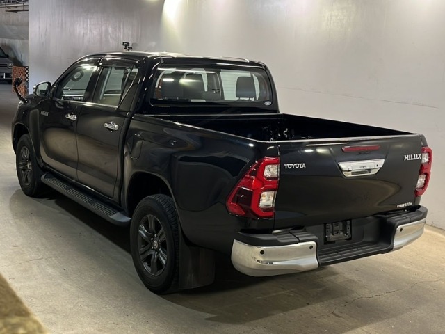 Toyota HILUX 2022 8077058-1