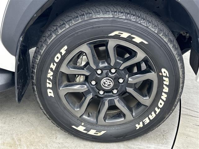 Toyota HILUX 2024 8077119-4