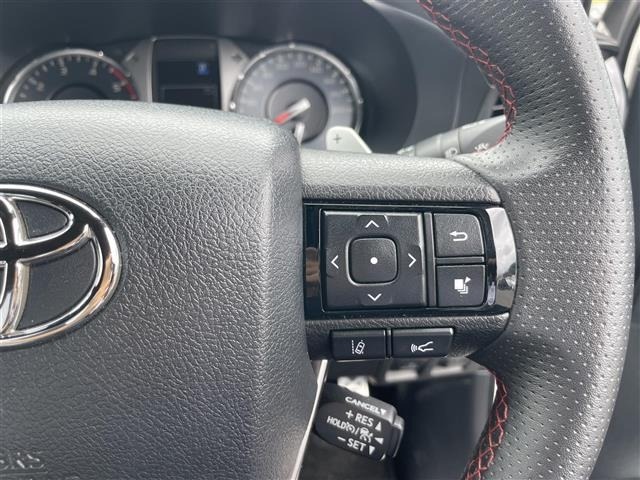 Toyota HILUX 2021 8077120-21