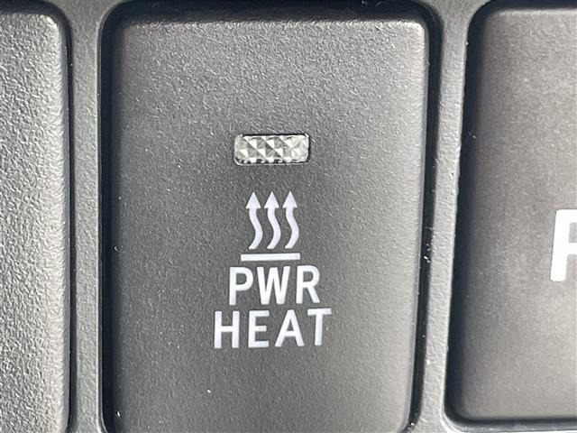Toyota HILUX 2021 8077120-22