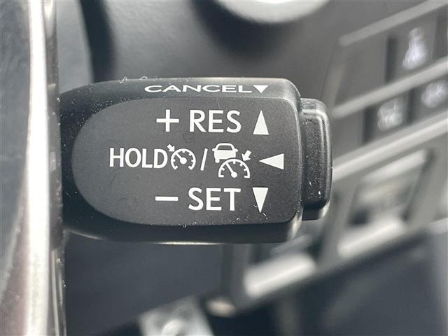 Toyota HILUX 2021 8077120-5