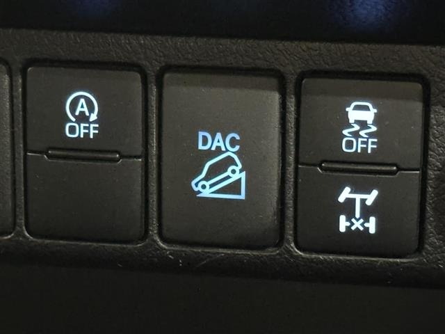 Toyota HILUX 2022 8077121-10