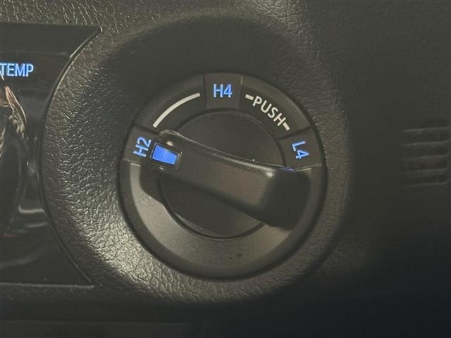 Toyota HILUX 2022 8077121-12