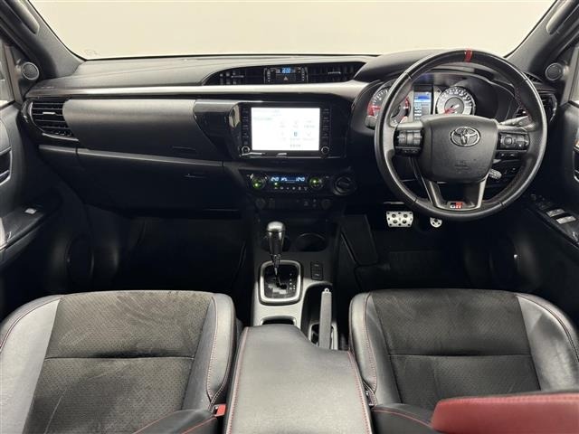 Toyota HILUX 2022 8077121-22