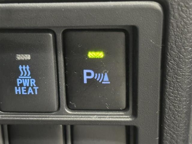 Toyota HILUX 2022 8077121-3