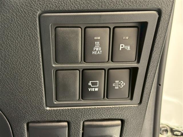 Toyota HILUX 2023 8077124-11