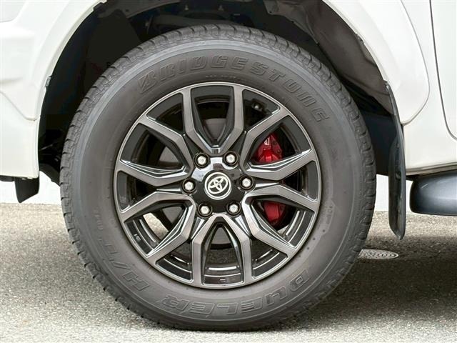 Toyota HILUX 2023 8077124-13