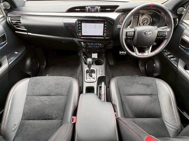 Toyota HILUX 2023 8077124-15
