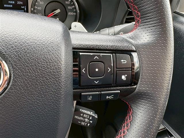 Toyota HILUX 2023 8077124-8
