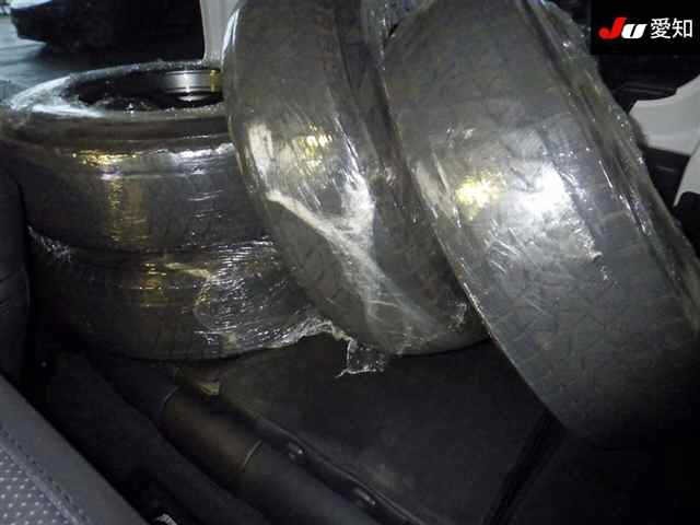 Suzuki JIMNY SIERRA 2021 8069869-4