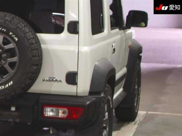 Suzuki JIMNY SIERRA 2021 8069869-8