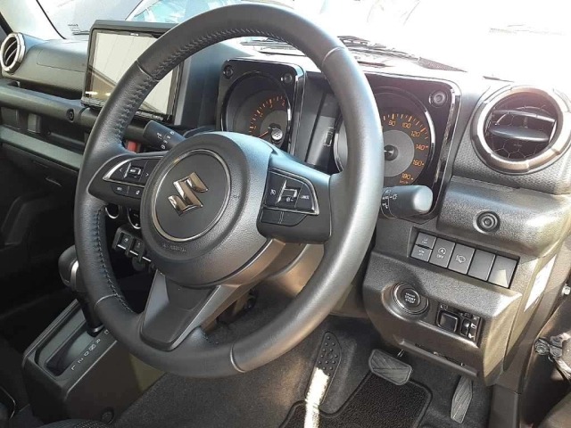 Suzuki JIMNY SIERRA 2023 8069960-9