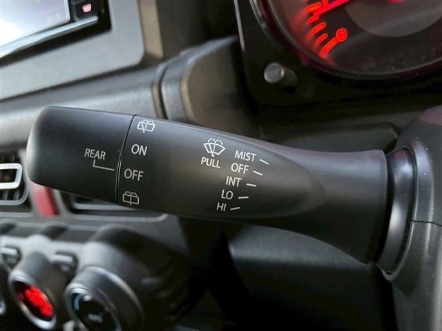 Suzuki JIMNY SIERRA 2018 8070059-19