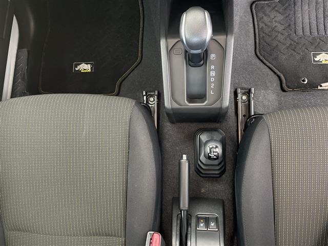 Suzuki JIMNY SIERRA 2024 8070240-6