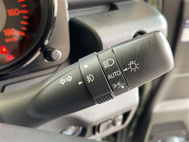 Suzuki JIMNY SIERRA 2023 8070268-18