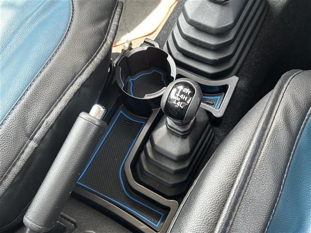 Suzuki JIMNY SIERRA 2021 8070275-10
