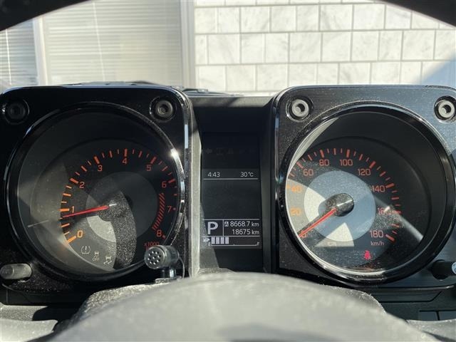 Suzuki JIMNY SIERRA 2021 8070287-18