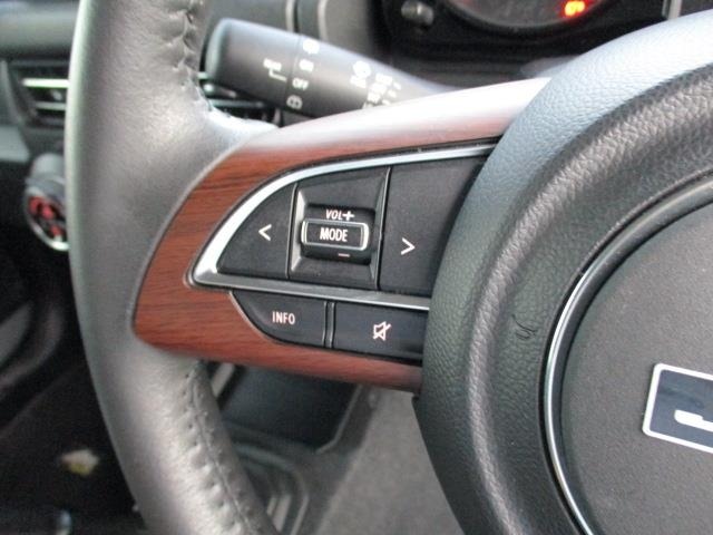 Suzuki JIMNY SIERRA 2023 8070299-2