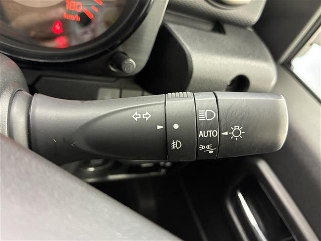 Suzuki JIMNY SIERRA 2025 8070364-10