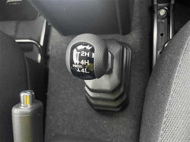 Suzuki JIMNY SIERRA 2025 8070371-18