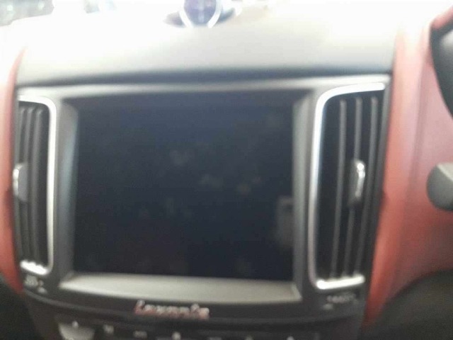 Maserati LEVANTE 2019 8075689-12