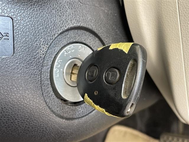 Toyota PIXIS EPOCH 2020 8067400-3