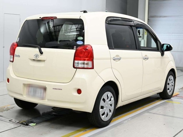 Toyota PORTE 2016 8067034-1