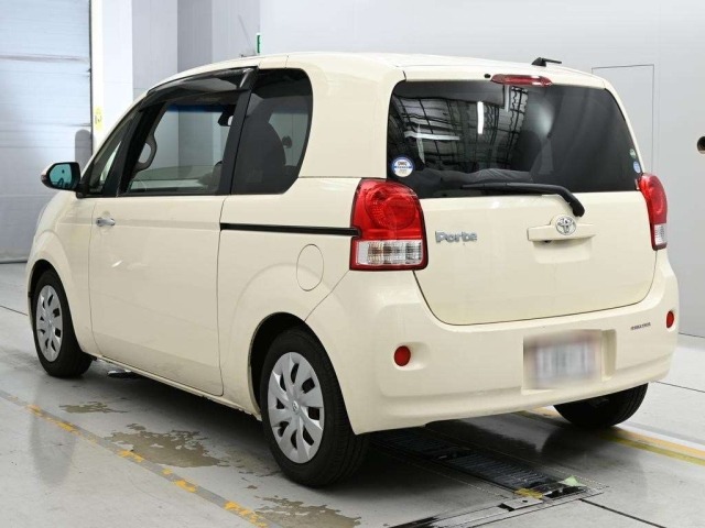 Toyota PORTE 2016 8067034-6