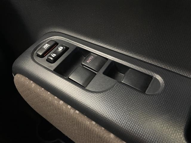 Toyota PORTE 2013 8067066-4