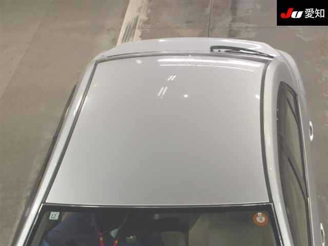 Toyota PREMIO 2009 8064463-9