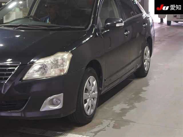 Toyota PREMIO 2011 8064464-7