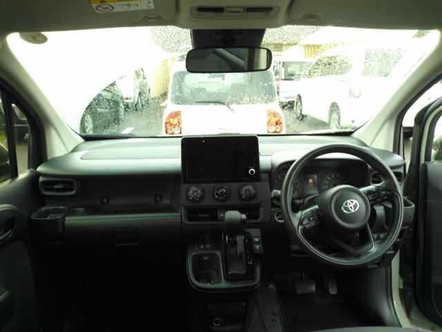Toyota SIENTA 2023 8063116-8