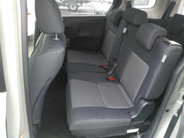 Toyota SIENTA 2023 8063116-9