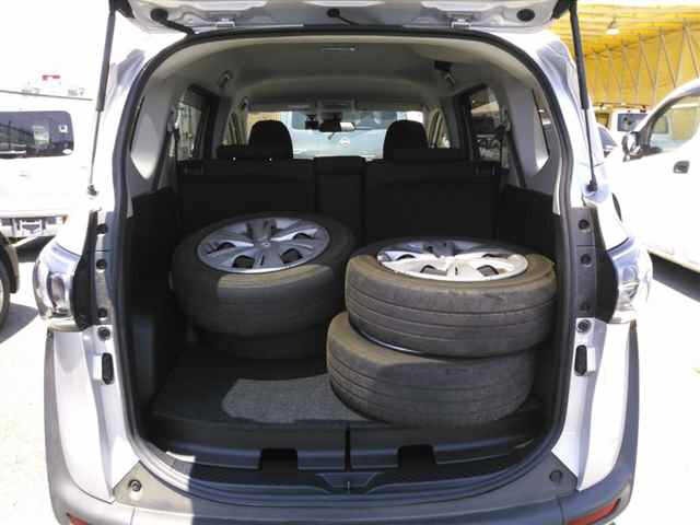 Toyota SIENTA 2021 8063117-10